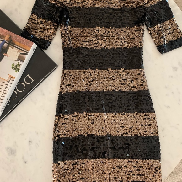 BCBGMAXAZARIA sequin dress - Picture 4 of 4